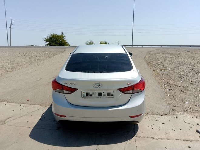 Hyundai Avante 2015, 100,000 km - 1.6 л - Bərdə