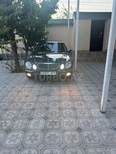 Mercedes E 240 2002, 330,000 km - 2.6 л - Kürdəmir