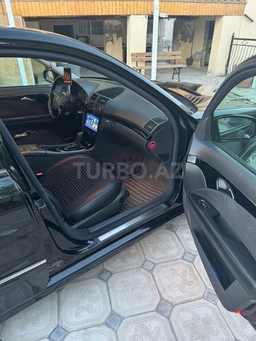 Mercedes E 240 2002, 330,000 km - 2.6 л - Kürdəmir