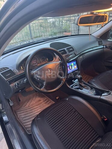 Mercedes E 240 2002, 330,000 km - 2.6 л - Kürdəmir