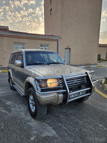 Mitsubishi Pajero 1993, 809,568 km - 2.5 l - Bakı