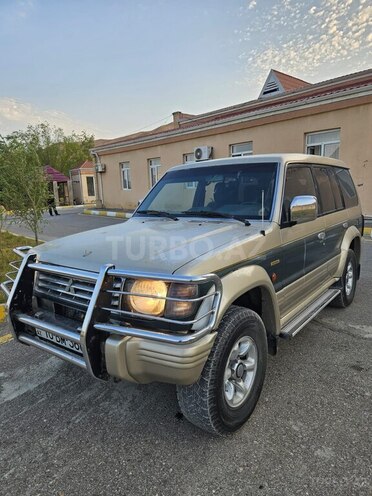 Mitsubishi Pajero 1993, 809,568 km - 2.5 l - Bakı