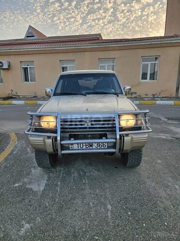 Mitsubishi Pajero 1993, 809,568 km - 2.5 l - Bakı