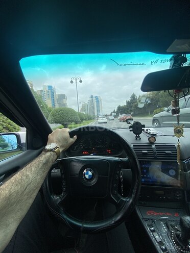 BMW 318 2000, 226,000 km - 1.9 l - Bakı