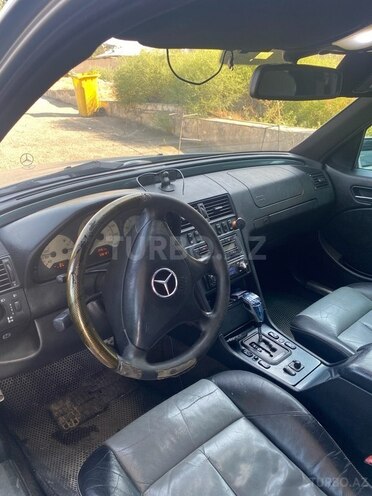 Mercedes C 280 2000, 345,000 km - 2.8 l - Bakı
