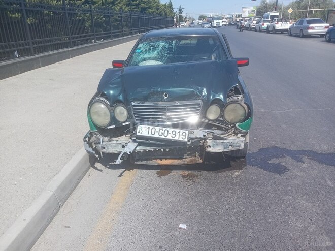 Mercedes E 290 1996, 322,000 km - 2.9 l - Bakı