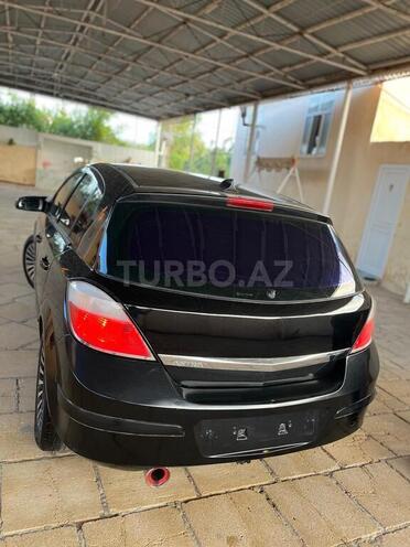 Opel Astra 2004, 272,093 km - 1.4 l - Salyan