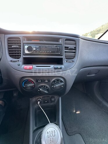 Kia Rio 2005, 290,000 km - 1.5 l - Qəbələ