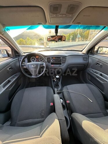 Kia Rio 2005, 290,000 km - 1.5 l - Qəbələ