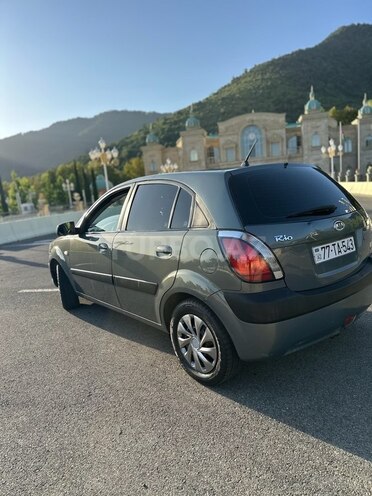 Kia Rio 2005, 290,000 km - 1.5 l - Qəbələ