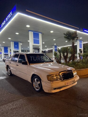 Mercedes E 230 1987, 123,321 km - 2.3 л - Bakı