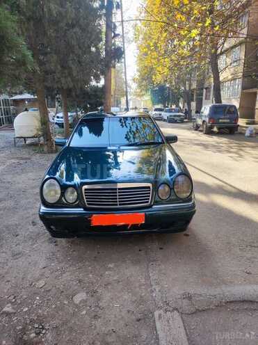 Mercedes E 220 1997, 450,000 km - 2.2 l - Gəncə