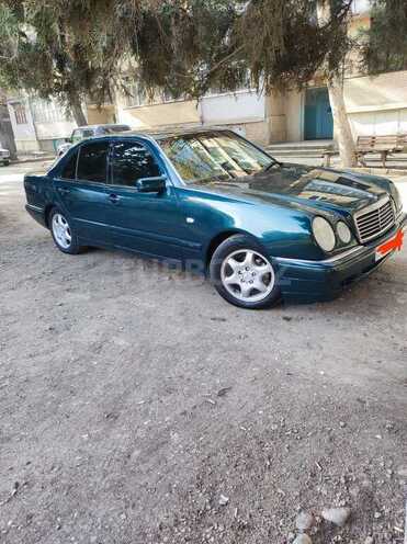 Mercedes E 220 1997, 450,000 km - 2.2 l - Gəncə