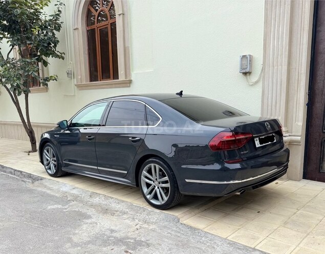 Volkswagen Passat (North America) 2017, 196,000 km - 1.8 l - Gəncə