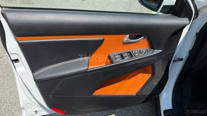 Kia Sportage 2014, 181,000 km - 2.0 l - Bakı