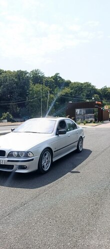 BMW 525 2003, 253,000 km - 2.5 l - Zaqatala