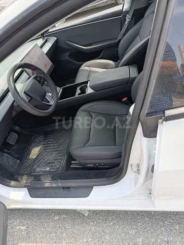 Tesla Model 3 2024, 25,900 km - 0.0 l - Bakı