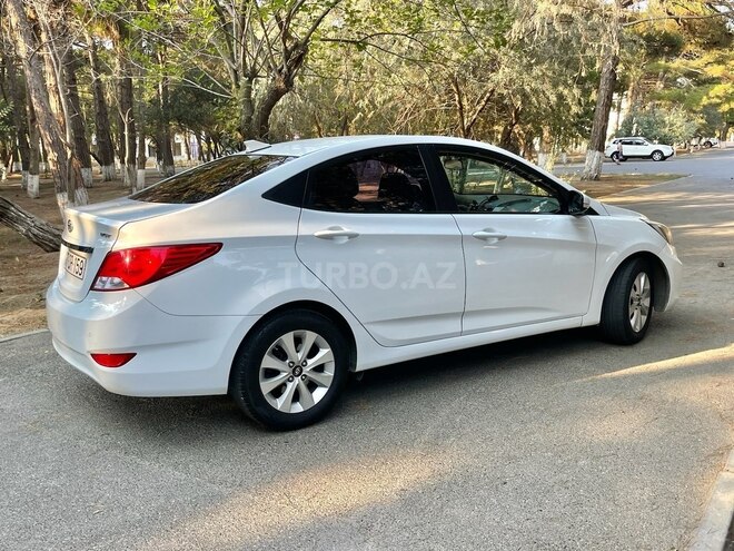 Hyundai Accent 2016, 172,000 km - 1.6 l - Sumqayıt