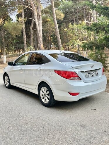 Hyundai Accent 2016, 172,000 km - 1.6 l - Sumqayıt