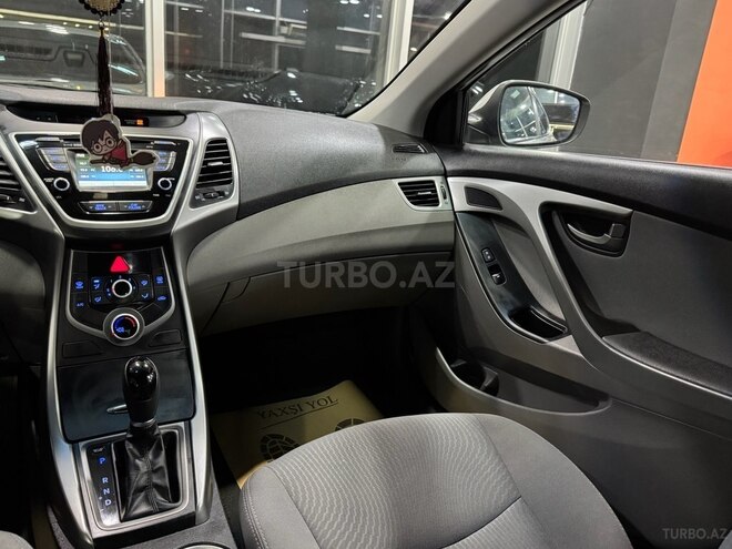 Hyundai Elantra 2015, 97,594 km - 1.8 l - Xırdalan