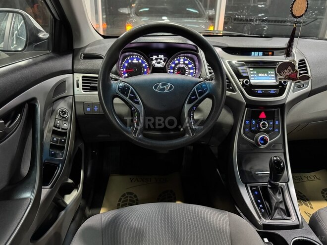 Hyundai Elantra 2015, 97,594 km - 1.8 l - Xırdalan