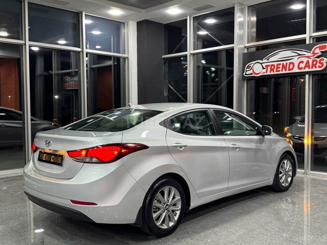 Hyundai Elantra 2015, 97,594 km - 1.8 l - Xırdalan
