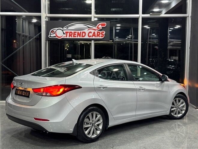 Hyundai Elantra 2015, 97,594 km - 1.8 l - Xırdalan