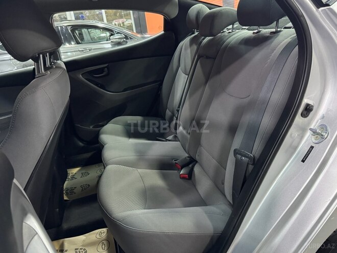 Hyundai Elantra 2015, 97,594 km - 1.8 l - Xırdalan