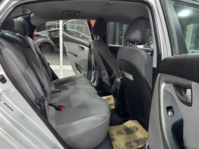 Hyundai Elantra 2015, 97,594 km - 1.8 l - Xırdalan