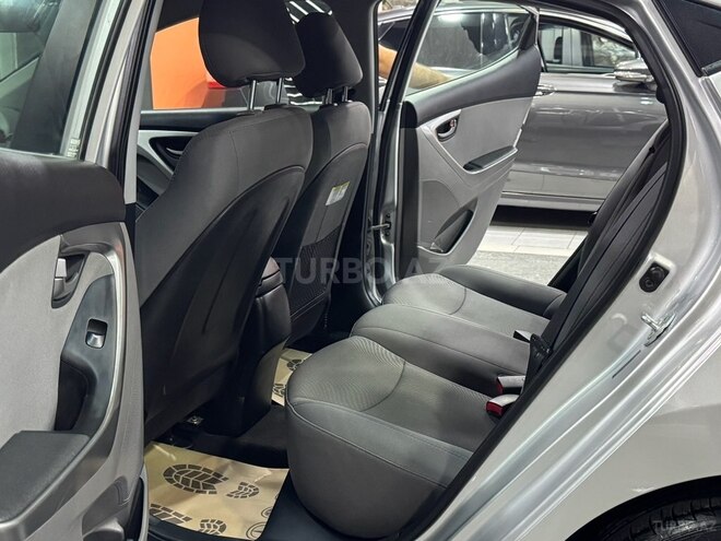 Hyundai Elantra 2015, 97,594 km - 1.8 l - Xırdalan
