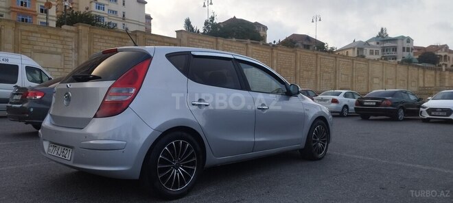 Hyundai i30 2011, 242,000 km - 1.6 l - Bakı