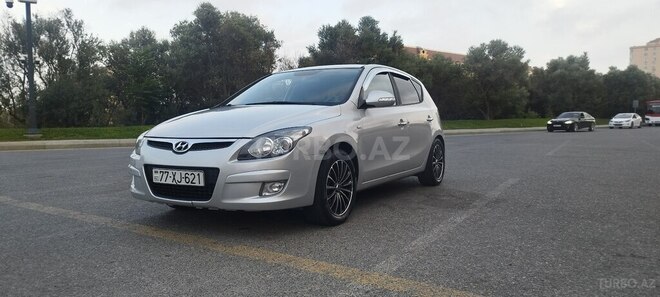 Hyundai i30 2011, 242,000 km - 1.6 l - Bakı