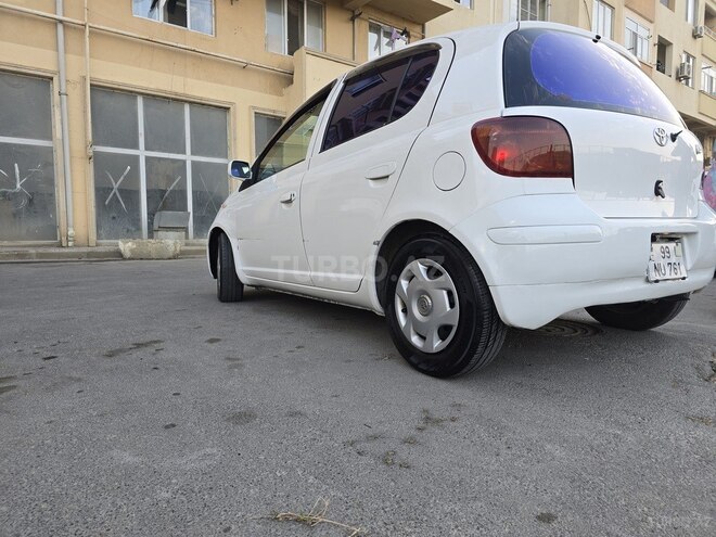 Toyota Vitz 2002, 268,000 km - 1.0 l - Bakı
