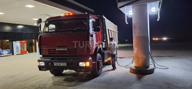 KamAz 55111 1988, 194,645 km - 11.0 l - Yevlax