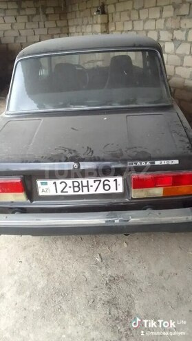 LADA (VAZ) 2107 2007, 40,000 km - 16.0 l - Salyan