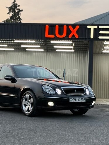 Mercedes E 320 2002, 390,000 km - 3.2 l - Göyçay