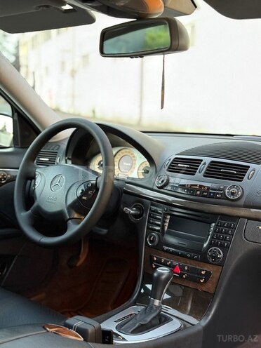 Mercedes E 320 2002, 390,000 km - 3.2 l - Göyçay