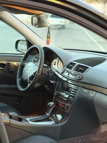 Mercedes E 320 2002, 390,000 km - 3.2 l - Göyçay