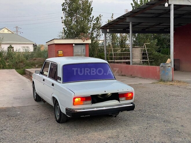 LADA (VAZ) 2107 2005, 258,000 km - 1.6 л - Sabirabad