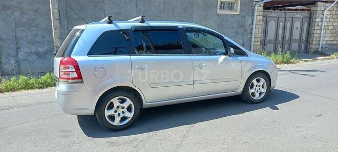 Opel Zafira 2008, 321,000 km - 1.7 l - Şəki
