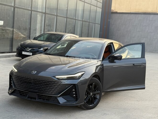 Changan  2023, 47,000 km - 1.5 л - Bakı