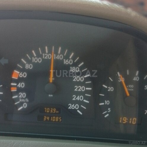 Mercedes C 240 1998, 350,000 km - 2.6 л - Cəbrayıl