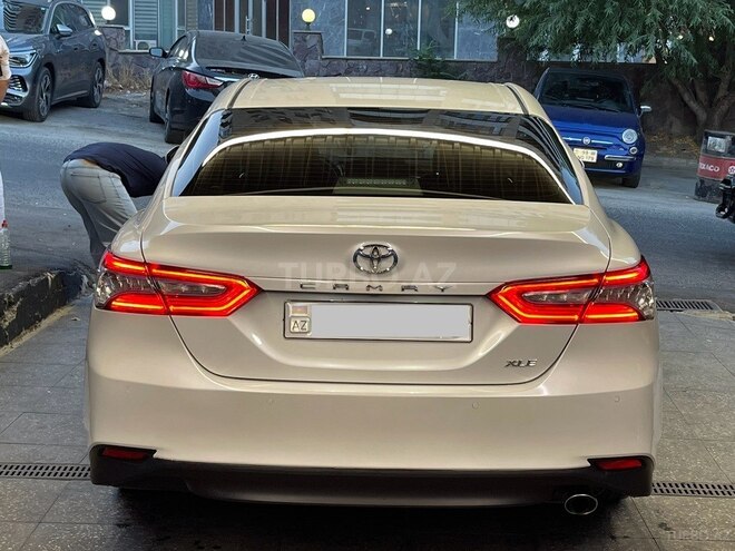 Toyota Camry 2018, 184,000 km - 2.5 l - Bakı
