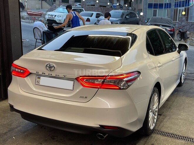 Toyota Camry 2018, 184,000 km - 2.5 l - Bakı
