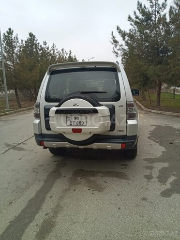 Mitsubishi Pajero 2007, 300,000 km - 3.0 л - Bakı