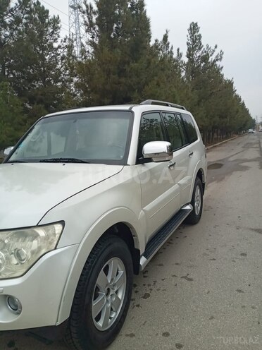 Mitsubishi Pajero 2007, 300,000 km - 3.0 л - Bakı