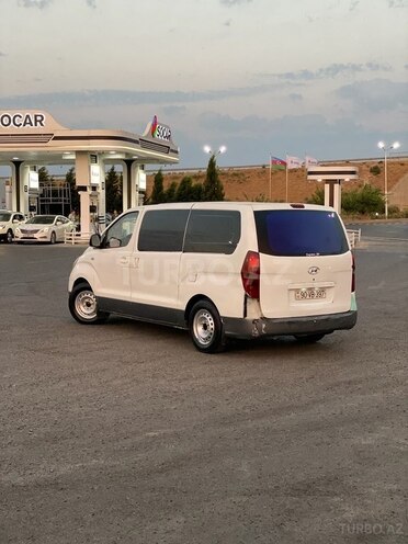 Hyundai H-1 2009, 600,000 km - 2.5 l - Bakı