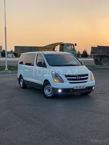 Hyundai H-1 2009, 600,000 km - 2.5 l - Bakı