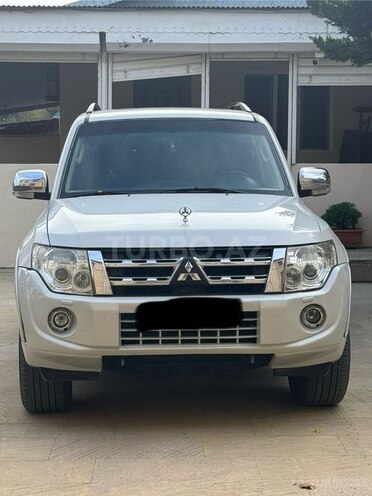 Mitsubishi Pajero 2013, 385,000 km - 3.8 l - Bakı