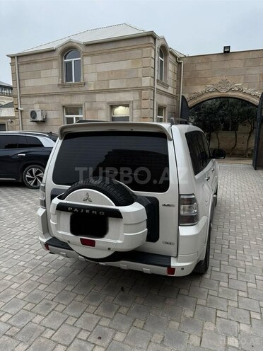 Mitsubishi Pajero 2013, 385,000 km - 3.8 l - Bakı